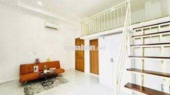 DUPLEX NGAY CMT8 QUẬN 3, MỚI 100%. Ở ĐƯỢC 3 4 NGƯỜI