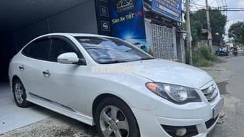 Hyundai Avante 2011 - 105000 km