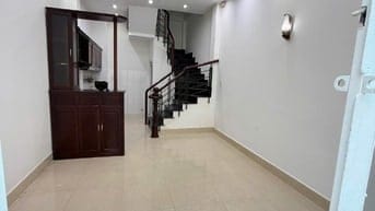 ➢Hẻm 333/ Lý Thái Tổ  Q10 ( ngay Nhi Đồng ) ➢ DT: 4x8 trệt 2 lầu, ST 