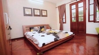 Cho thuê nhà ngõ 4 đỗ đức dục 75m x4T ô tô đỗ cửa