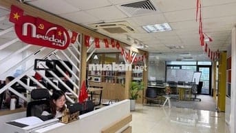 Cho thuê văn phòng đẹp, hiện đại tại Nguyễn Hy Quang- Đống Đa,giá hời