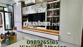 Hai bà trưng Nhà đẹp thang máy nhập khẩu. tặng nội thất cao cấp