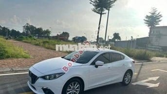 Mazda 3 1.5 AT 2016