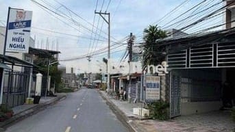 NHÀ MẶT TIỀN CÓ NỘI THẤT CAO CẤP VÀ DÃY TRỌ 335m2 ĐƯỜNG LÀNG HOA BÀ BỘ