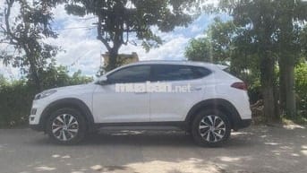 Hyundai Tucson 2021 2.0 AT Tiêu chuẩn - 51666 km