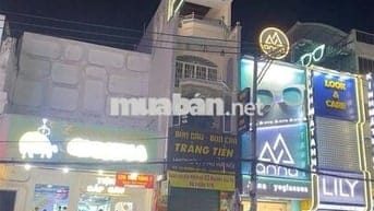 Mặt Tiền Nguyễn Gia Trí ( D2 ) - 4 x 20m - Trệt, 3 lầu - Giá: 70 Triệu