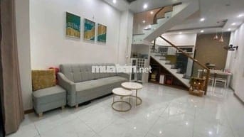 Cho thuê nhà phố 3PN full nội thất đường Nguyễn An Ninh