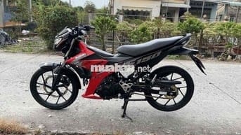 Cần bán satria zin đẹp đồ zin còn theo xe