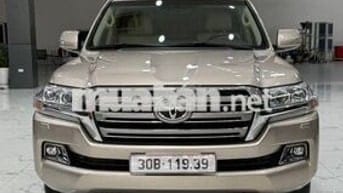 Toyota Land Cruiser LC200, sản xuất 2016 cực mới.