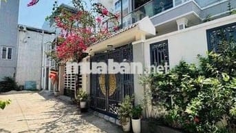 bán lô đất kiệt oto Tôn Đản Dt 81m2 ngang 6 giá 2ty650 TL