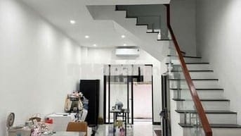 Cho thuê nhà hoàn thiện 2 tầng ngay gần chung cư có đồ nội thất