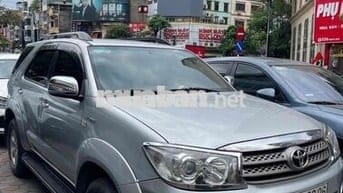 Toyota Fortuner 2010 2.7V - 170000 km