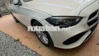Mercedes C Class 2022 C200 Avantgarde - 18000 km