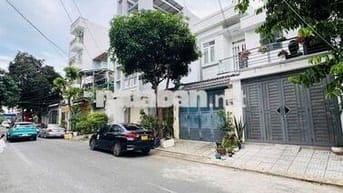 BÁN NHÀ MẶT TIỀN ĐƯỜNG SỐ LÂM VĂN BỀN