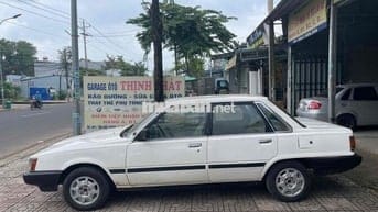 Toyota Camry tập lái