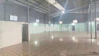 CHO  THUÊ  KHO  XƯỞNG ( 1.200m2) QUỐC LỘ 22.  HÓC MÔN