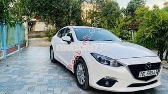 Mazda 3 1.5 AT 2016