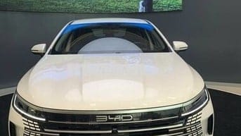 BYD Seal 5 Super Hybrid trả trước từ 166tr, xe sẵn
