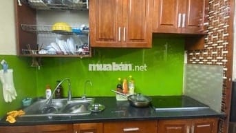 Chính chủ cho thuê căn hộ tầng 5 số 1 Lê Phụng Hiểu quận Hoàn Kiếm