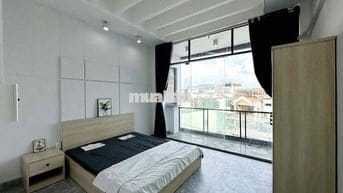 CHO THUÊ CĂN HỘ STUDIO BAN CÔNG CMT8 QUẬN 10,CV LÊ THỊ RIÊNG,RỘNG 30m2