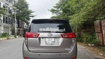 Toyota Innova 2019  - 12000 km