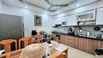 SIÊU HIẾM- NHÀ 5 TẦNG TỰ XÂY MỚI 1 NĂM - 6 PHÒNG CỰC MỚI ĐẸP