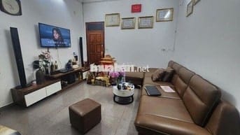 GẦN PHỐ - NGÕ THÔNG - KHU DÂN TRÍ CAO, SẦM UẤT