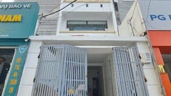 CHO THUÊ NHÀ MẶT TIỀN LƯƠNG ĐỊNH CỦA GIÁ 40 TRIỆU 4.5X22M 3 LẦU