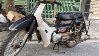 Xe cho anh em chở hàng