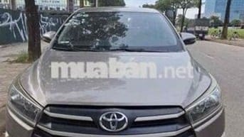 Toyota Innova 2018 2.0E