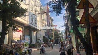 CHO THUÊ TÒA NHÀ MỚI:  - ĐC: 72 C1, P.13, Q. TÂN BÌNH
