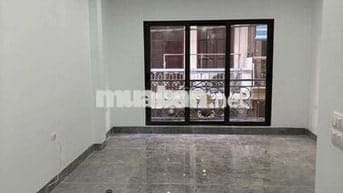 BÁN NHÀ NGÕ 389 HOÀNG QUỐC VIỆT- PHÂN LÔ- Ô TÔ - 7 TẦNG - THANG MÁY