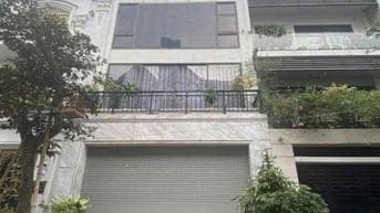 NHÀ NHƯ MỚI MẶT TIỀN PHAN VĂN HÂN NGANG 5M GIÁ 32 TRIỆU