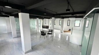 Cho thuê văn phòng tại Hoàng Diệu, 30 triệu VND, 131m2, view đẹp