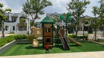 Chính chủ bán biệt thự song lập, hướng trực diện biển