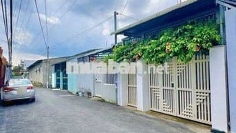 Cần bán gấp căn nhà cấp 4 ở Đ. Giồng Cát , Củ Chi 120m2 SHR giá 770tr