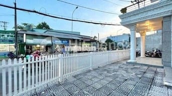 MẶT BẰNG KINH DOANH ĐA NGÀNH NGHỀ TẠI NGÃ 4 ĐÔNG ĐÚC LƯỢNG KHÁCH NHIỀU