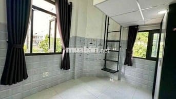 10 Bước Sang Hutech, Điện Nước Rẻ, Nhà Ít Khi Trống, Sát Metro Q1