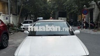 Toyota Corona máy chất