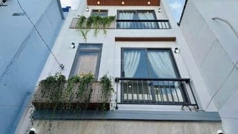 Hạ giá 300tr nhà Phan Đăng Lưu, Phú Nhuận, Giá 3TỶ9/73m2 - Hẻm rộng 5M