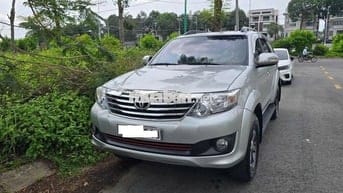 Toyota Fortuner 2013 2.7V 4x2 AT - 1 Chủ Từ Mới