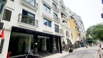 Bán Nhà Mặt Phố Linh Lang - 105M2* 9 Tầng - Cho Thuê 200Tr/ Tháng 