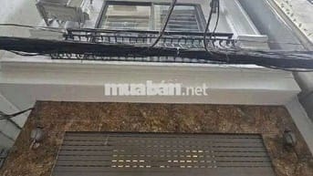 Bắc Từ Liêm - chỉ 5 tỷ - 5 tầng mới cóong - ô tô sát nhà