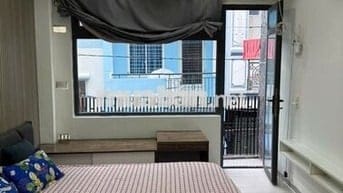 CHO THUÊ NHÀ FULL NỘI THẤT 2PN 1 PK Bếp 3WC DTSD 70m Phạm Văn Chí (Q6)