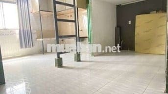 Phòng 45m2 cửa sổ trời. Gác gần lotte nguyễn Văn lượng