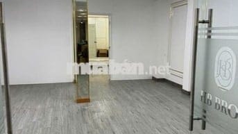 Bán Nhà MT Trần Bình Trọng DT: 6*20 104m2, 500 XD