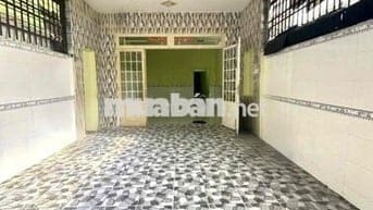 Cho thuê nhà 125m2 có sân trước và sau bên Tân Đông Hiệp - Dĩ An