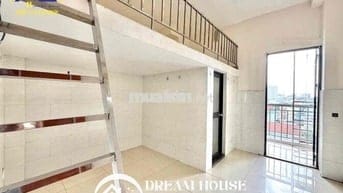 DUPLEX BAN CÔNG,CỬA SỔ,GÁC CAO RỘNG,GẦN SÂN BAY , F15 TÂN BÌNH