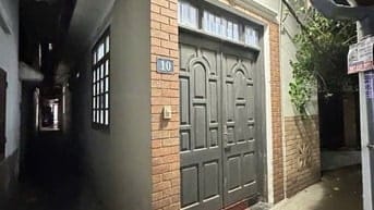 Bán nhà phố Ngọc Lâm, Long Biên, DT 32m2 x 4 tầng, 3 mặt thoáng