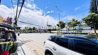 Bán nhà 2 Tầng mặt tiền PHẠM VĂN ĐỒNG - Pleiku